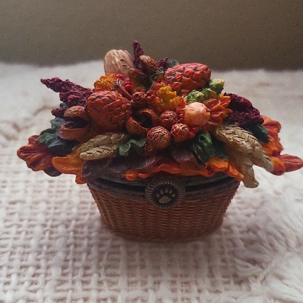 Retired Boyds Bears 3892151 Treasure Box Autums Harvest Basket w/ Alden McNibble - Picture 1 of 8